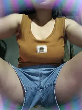 chipu06 online show from 06/17/26, 12:29