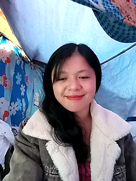 lisa-bae00 online show from 11/19/25, 03:06