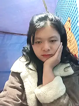 lisa-bae00 online show from 11/21/25, 11:58