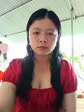 lisa-bae00 online show from 05/06/26, 03:13