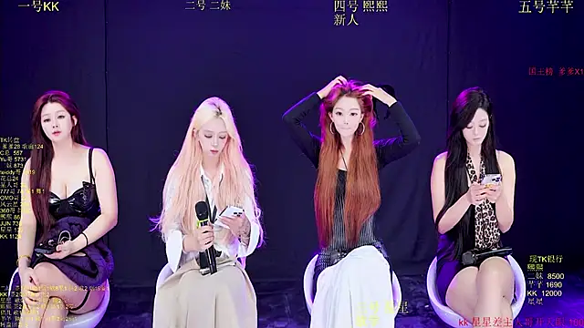 Comebaby-o07 online show from 10/22/25, 03:07