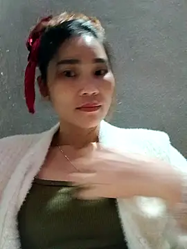 Bear bear0 online show from 12/22/25, 01:13