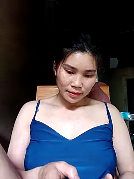 Bear bear0 online show from 04/13/26, 01:22