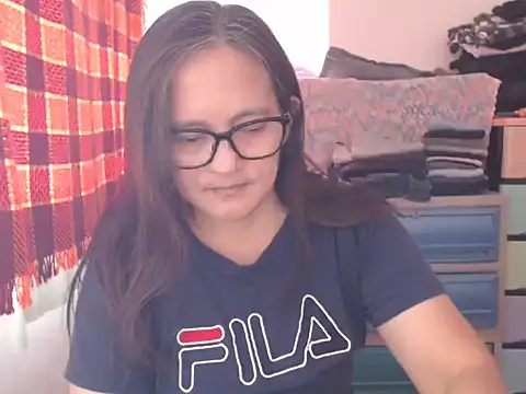 Kinkybela2025 online show from 03/12/26, 04:51