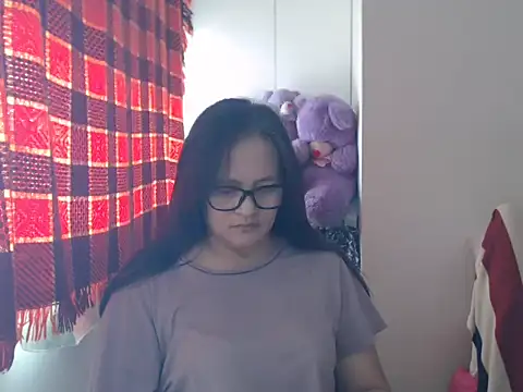 Kinkybela2025 online show from 03/21/26, 12:37