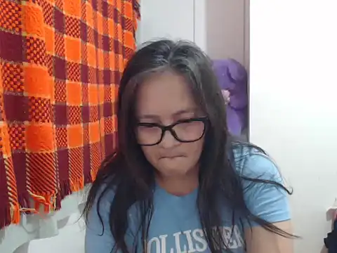 Kinkybela2025 online show from 03/29/26, 09:37