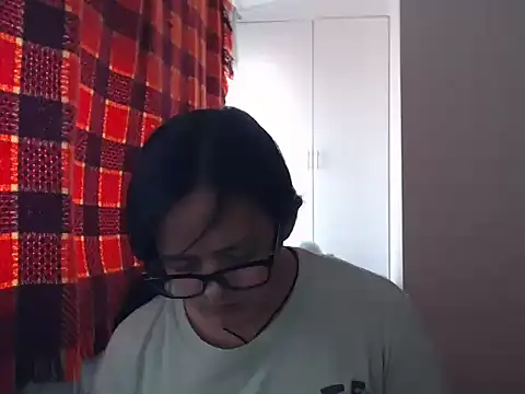 Kinkybela2025 online show from 04/10/26, 03:34