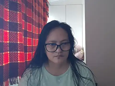 Kinkybela2025 online show from 04/15/26, 12:39