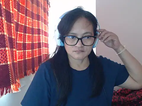 Kinkybela2025 online show from 05/15/26, 11:56