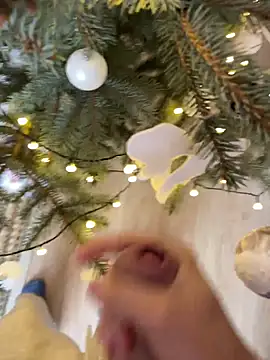 iCum uCum online show from 12/16/25, 12:43