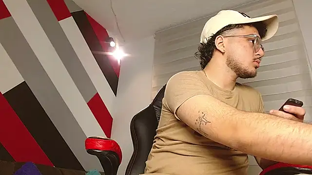 Zac Golden online show from 04/04/26, 12:02