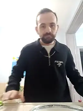 lazzzz09 online show from 10/25/25, 03:18