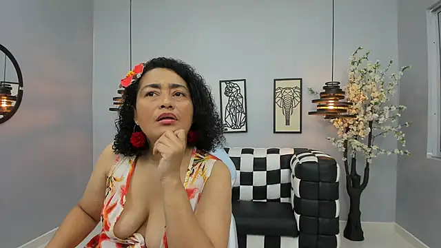 Bianca Millf online show from 05/14/26, 03:46
