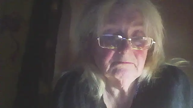 AmyLove353 online show from 03/06/26, 09:44