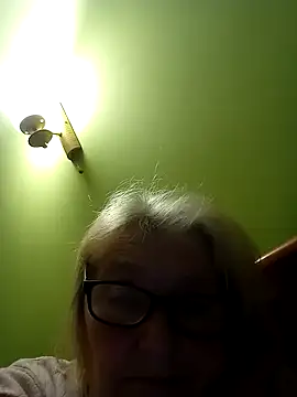 AmyLove353 online show from 03/29/26, 08:42