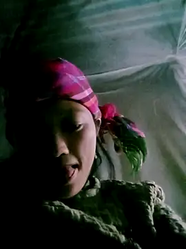 Snapshot of Menu_x chatting on 11/21/25, 03:11 Menu x online show from 11/21/25, 03:11