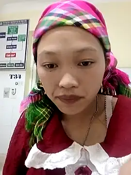 Snapshot of Menu_x chatting on 12/05/25, 12:25 Menu x online show from 12/05/25, 12:25