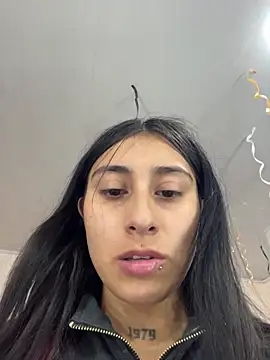 Violeet-Smith online show from 01/16/26, 05:17