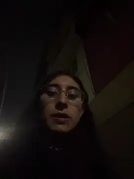 Violeet-Smith online show from 02/16/26, 03:57