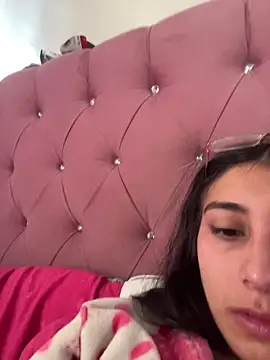 Violeet-Smith online show from 02/21/26, 12:17