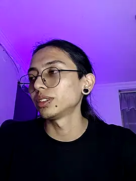 Snapshot of _Astrea_ chatting on 02/04/26, 09:20 Astrea online show from 02/04/26, 09:20