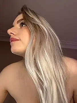 HugeBoobsAlice online show from 05/14/26, 05:03