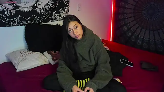 Snapshot of cleoo_jhonny chatting on 11/09/25, 06:23 cleoo jhonny online show from 11/09/25, 06:23