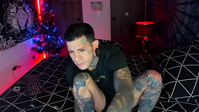 Snapshot of cleoo_jhonny chatting on 01/09/26, 01:19 cleoo jhonny online show from 01/09/26, 01:19