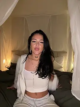 Gabbyys online show from 02/15/26, 08:49