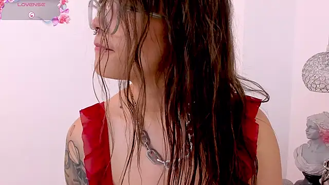 SofiaCavalli online show from 11/27/25, 08:00