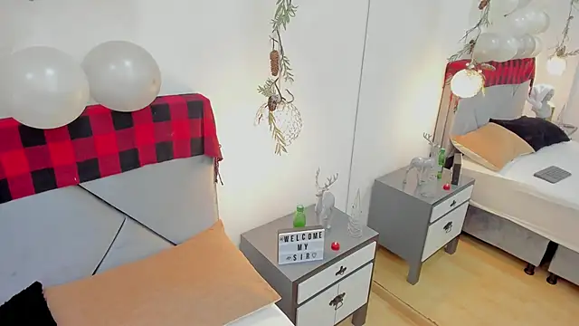 SofiaCavalli online show from 11/30/25, 10:41