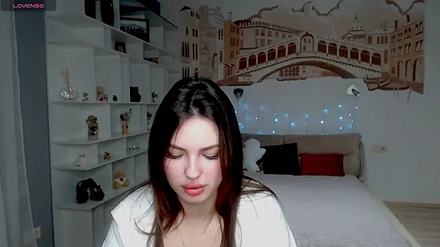 KittyShenson online show from 02/08/26, 06:39