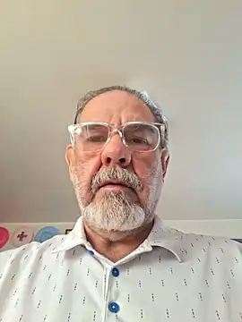 pena633 online show from 12/15/25, 03:16