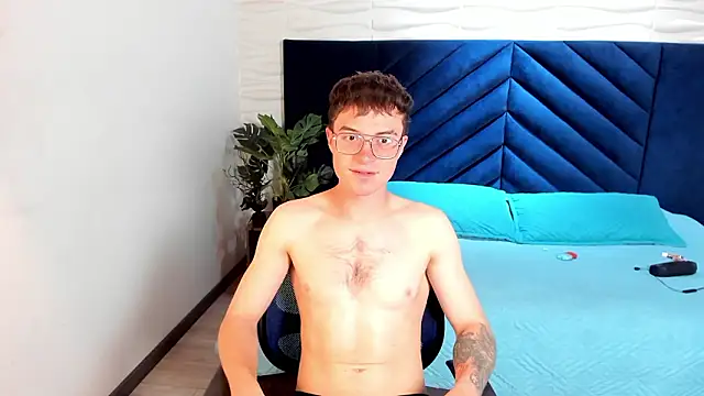 Lil James online show from 03/06/26, 04:09