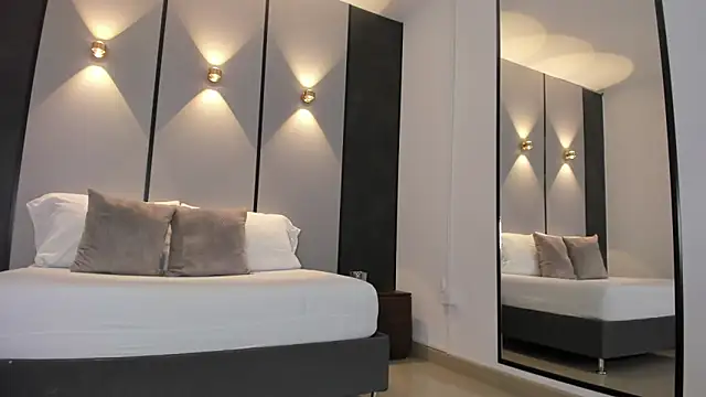 mia collins96 online show from 03/03/26, 02:18