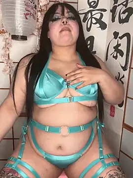 Snapshot of yum3doll chatting on 11/02/25, 02:41 yum3doll online show from 11/02/25, 02:41