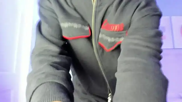 ApoloRicci online show from 01/12/26, 04:45