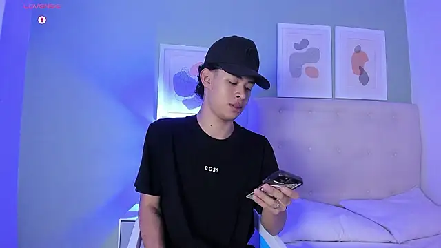 ApoloRicci online show from 02/27/26, 07:58