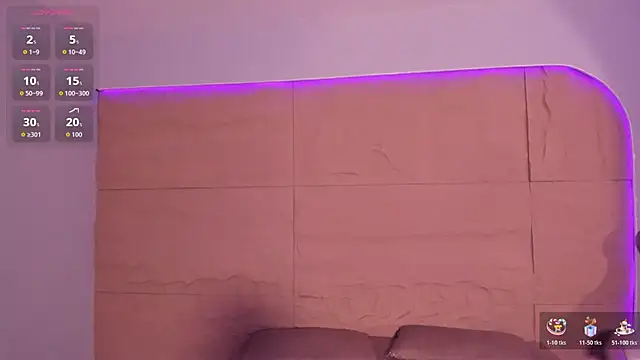 Viana dior online show from 12/17/25, 10:27