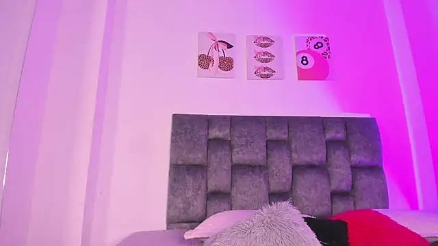 kittymonroe1 online show from 05/31/26, 05:53