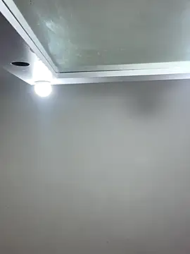 Selena Roa online show from 11/09/25, 12:47