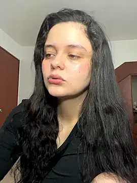 Selena Roa online show from 01/10/26, 03:36