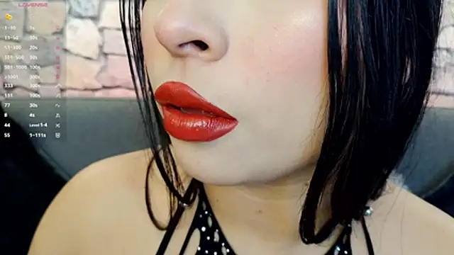 mia roux1 online show from 11/29/25, 11:19