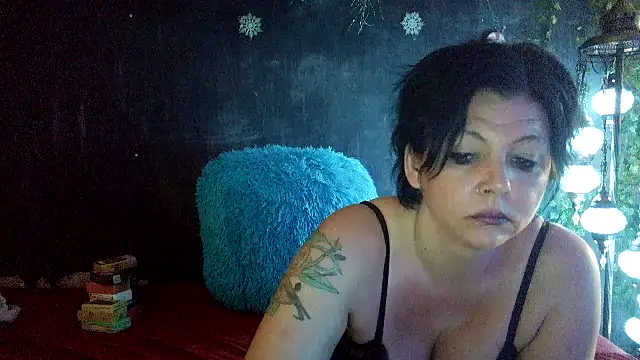 MorgannaVamp online show from 05/28/26, 07:49