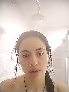 Chuchii05 online show from 10/27/25, 06:34