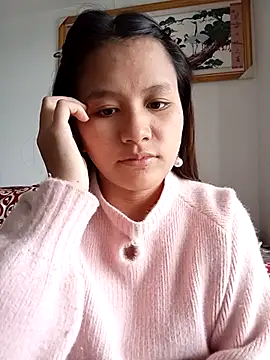 Snapshot of love-xx chatting on 10/27/25, 06:17 love-xx online show from 10/27/25, 06:17