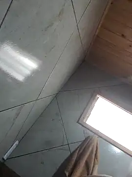 bebeeecitahot33 online show from 03/13/26, 11:50