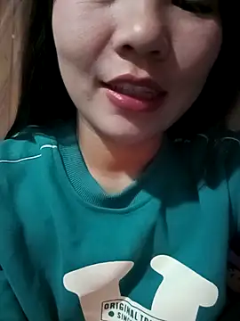 -Lanaa- online show from 11/23/25, 06:08