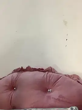 helo-kitty online show from 11/15/25, 01:51