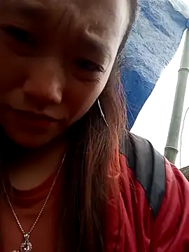 Snapshot of Phantamay chatting on 11/12/25, 04:57 Phantamay online show from 11/12/25, 04:57